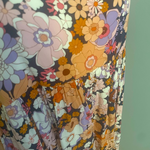 Maxi Floral Dress Spaghetti straps/ Low back Size XL - Picture 2 of 9